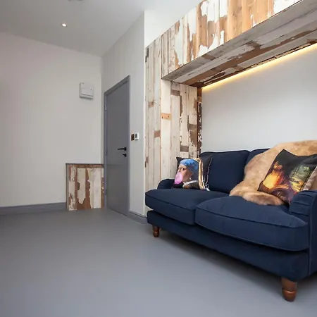 Higgihaus Aparthotel, Clare Street-3